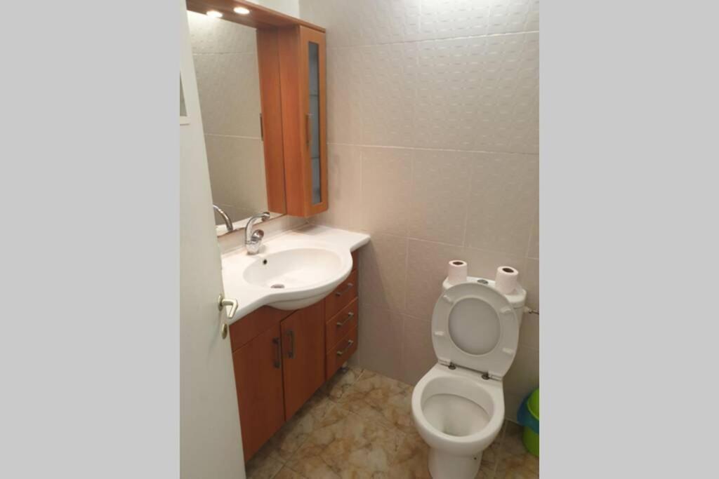 Family Apartment By The Sea Haifa Ngoại thất bức ảnh