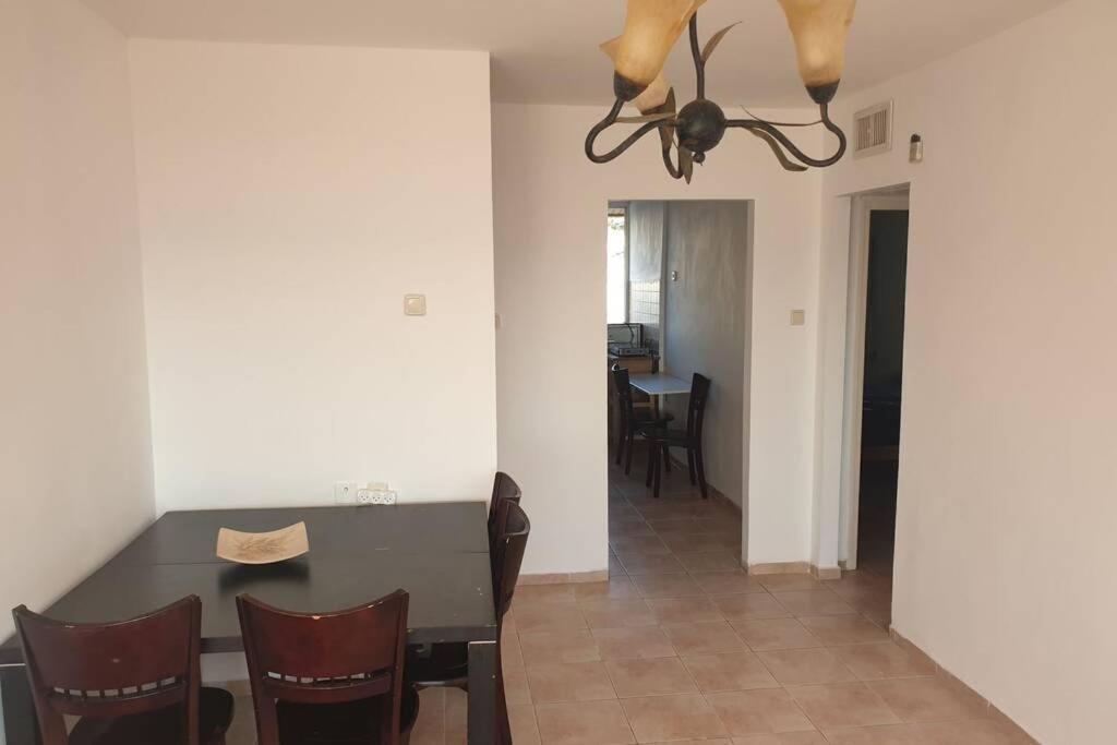 Family Apartment By The Sea Haifa Ngoại thất bức ảnh
